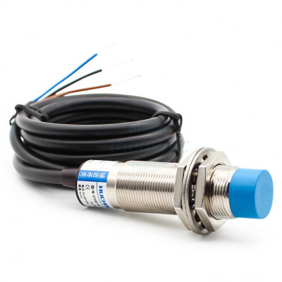 Cảm biến tiệm cận PNP M18