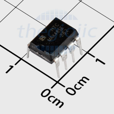 MAX485EN  Transceiver 5Mbps 1/1 RS485/RS422 8-DIP